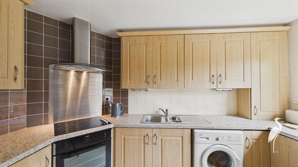 1 bed flat for salePadonhill, Moorside, Sunderland SR3 photo 5