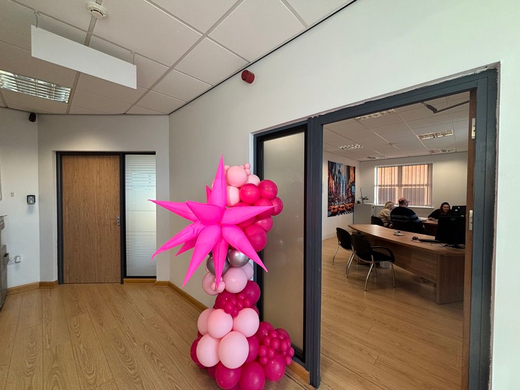 Property photo 2 of 10 Photo 1