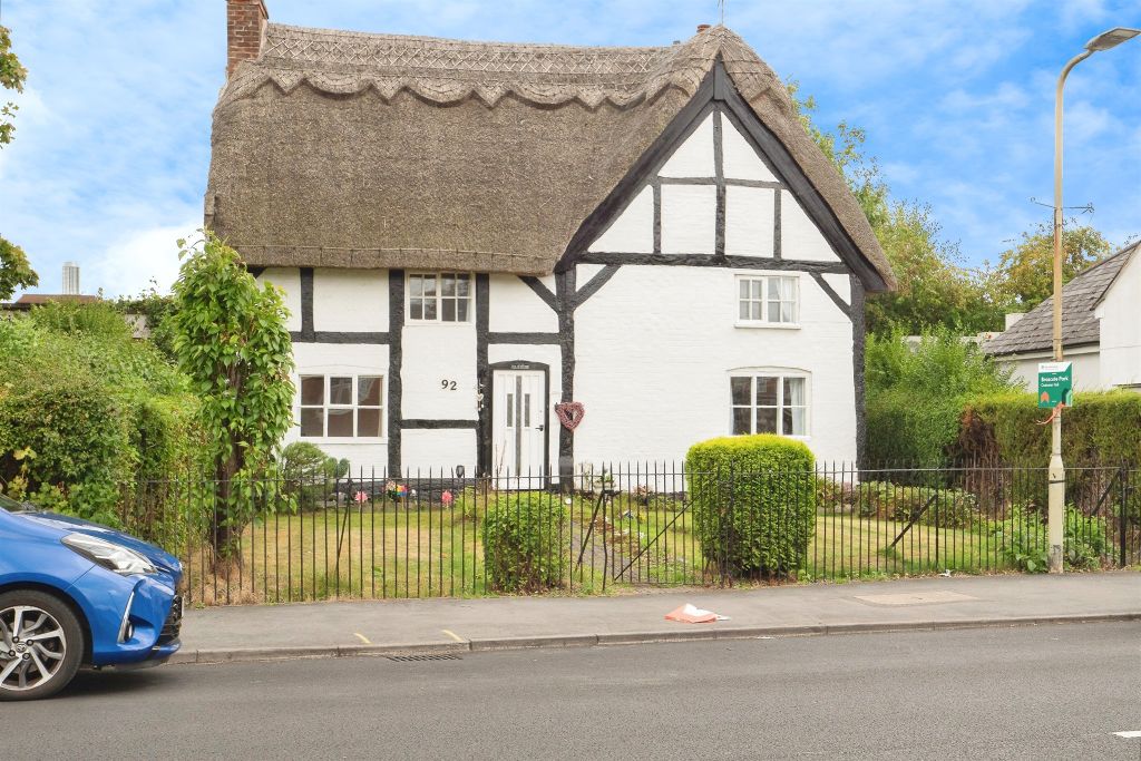 Property photo 2 of 17