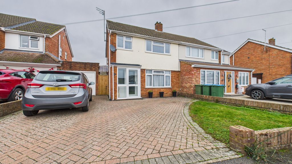 Property photo 1 of 13 Cam04968G0-Pr0084-Still002