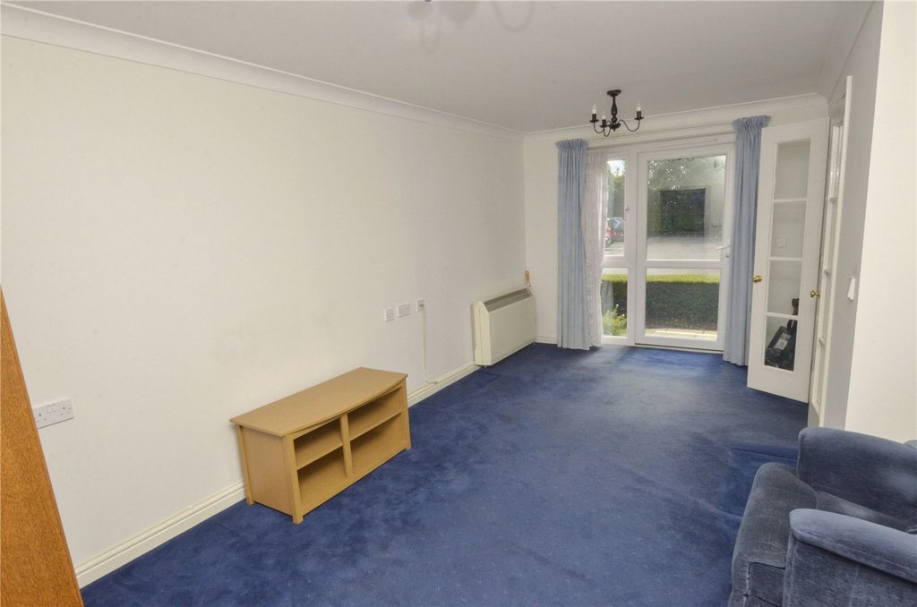 Property photo 2 of 13 Lounge/Dining Room