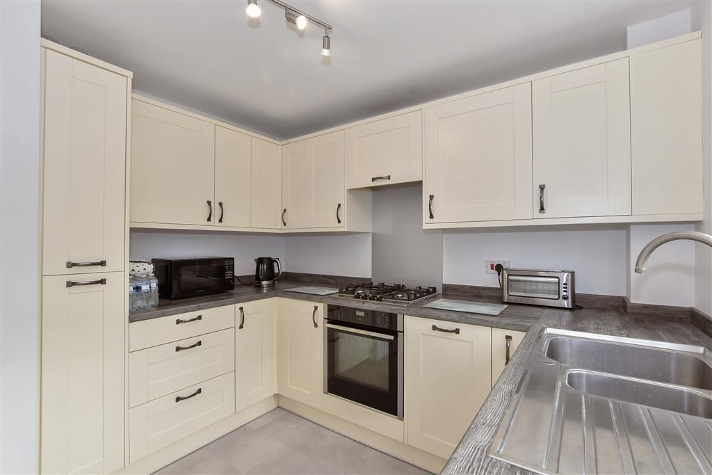 Property photo 1 of 12 Kitchen