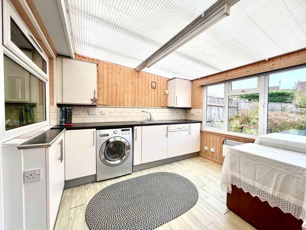 Property photo 3 of 25 Utility / Garden Room