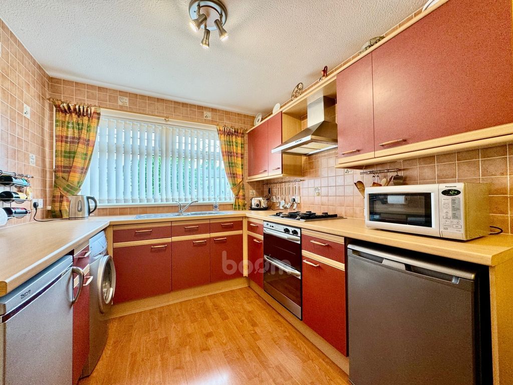 Property photo 3 of 28 Img_8382