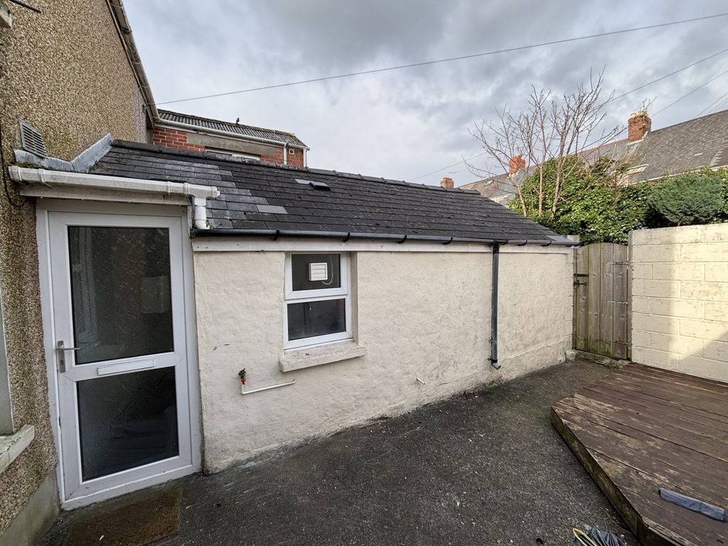 Additional image 15 of 2 bed end terrace house for sale233A & B, Robert Street, Milford Haven, Pembrokeshire SA73