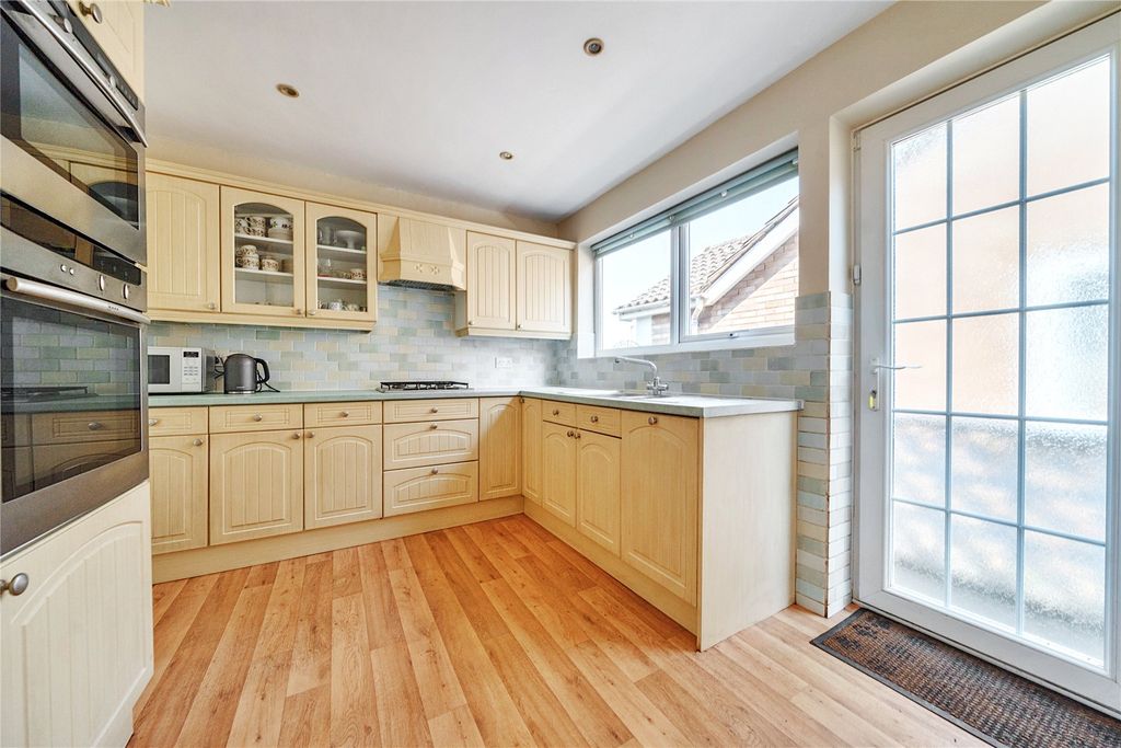 Property photo 3 of 26 Picture No. 05
