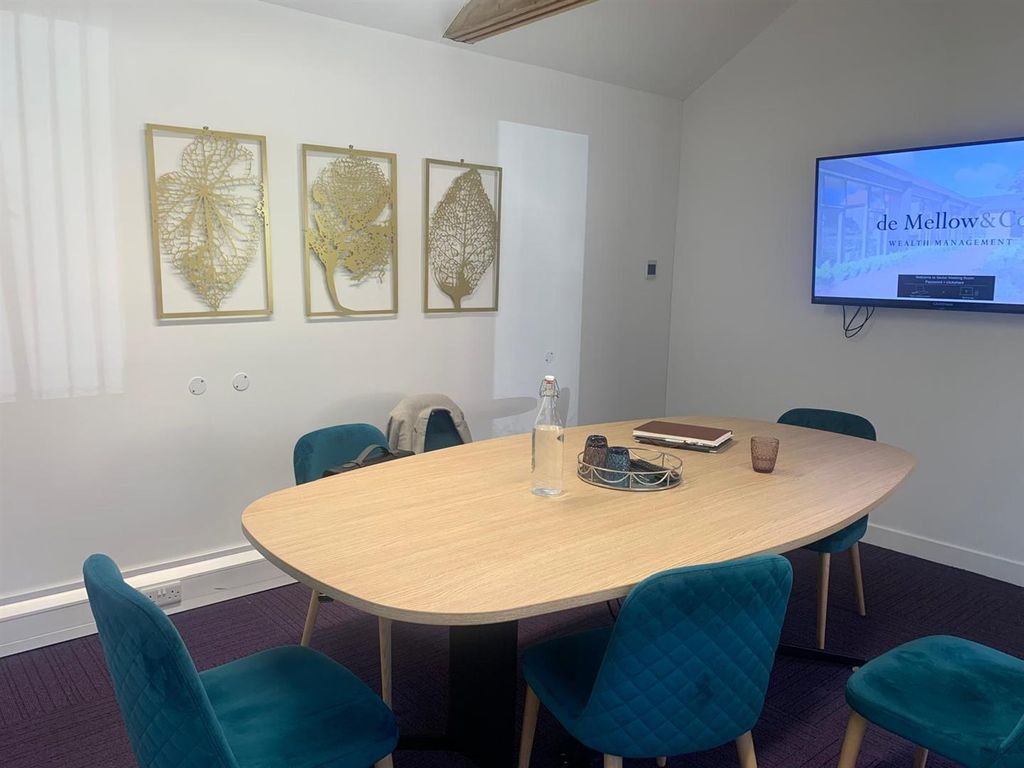 Property photo 2 of 11 Whatsapp Image 2026-03-23 At 16.50.21.Jpeg