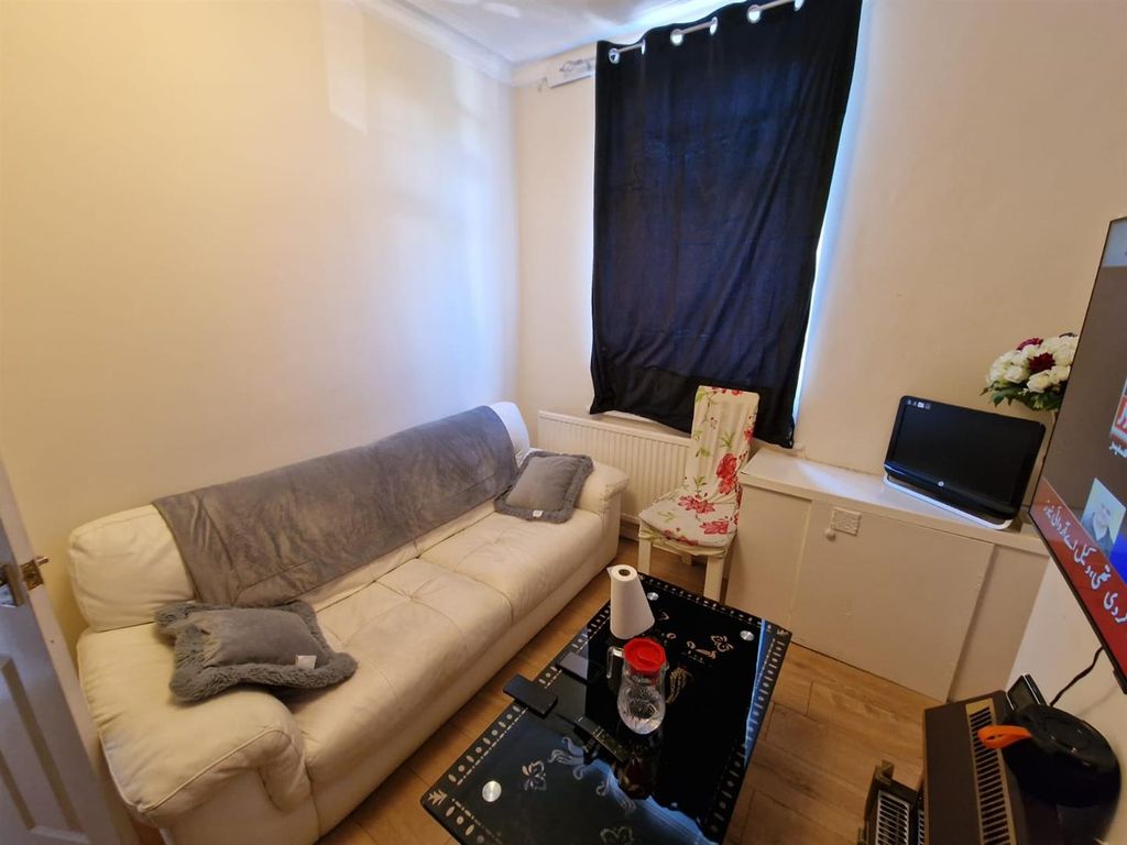 Property photo 2 of 10 Whatsapp Image 2025-12-16 At 13.11.14 (1).Jpeg