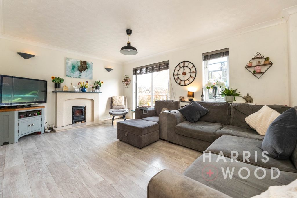 Property photo 3 of 31 4687524