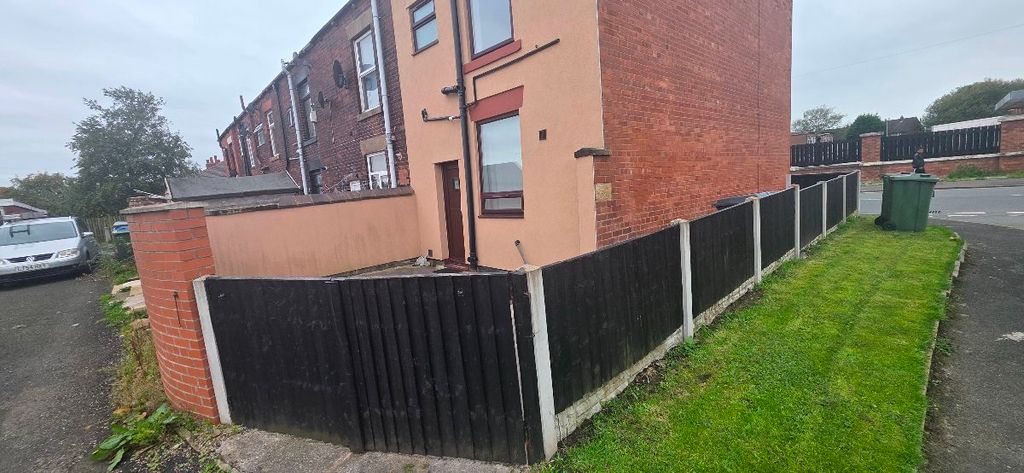 Property photo 2 of 15