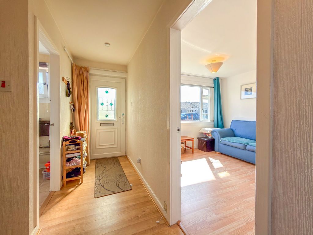 Property photo 3 of 23