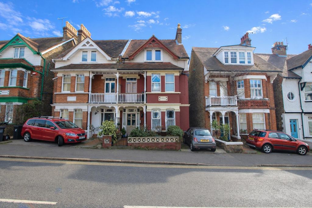 Property photo 1 of 10 Chatgpt Image Mar 20, 2026, 11_28_00 Am.Png