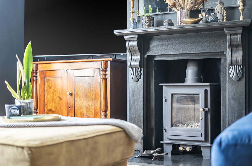 Property photo 3 of 15 1435779-15-69Ca80...