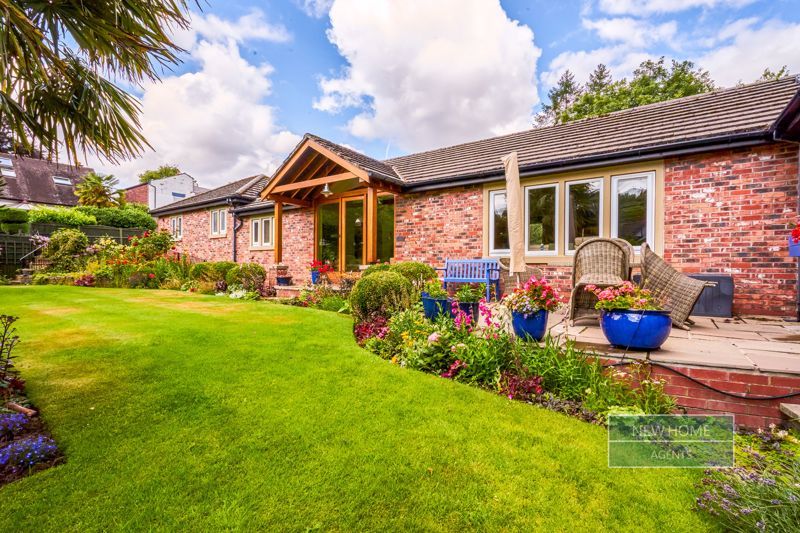 Property photo 1 of 63 Photo 10
