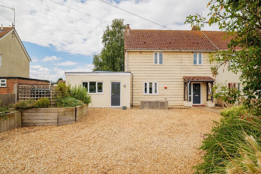 Property photo 3 of 26 5390926