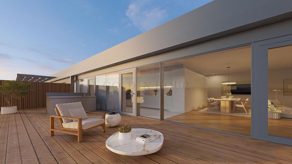 Property photo 1 of 23 Luxury 3-Bedroom Penthouse In Seca Do Bacalhau, Gaia