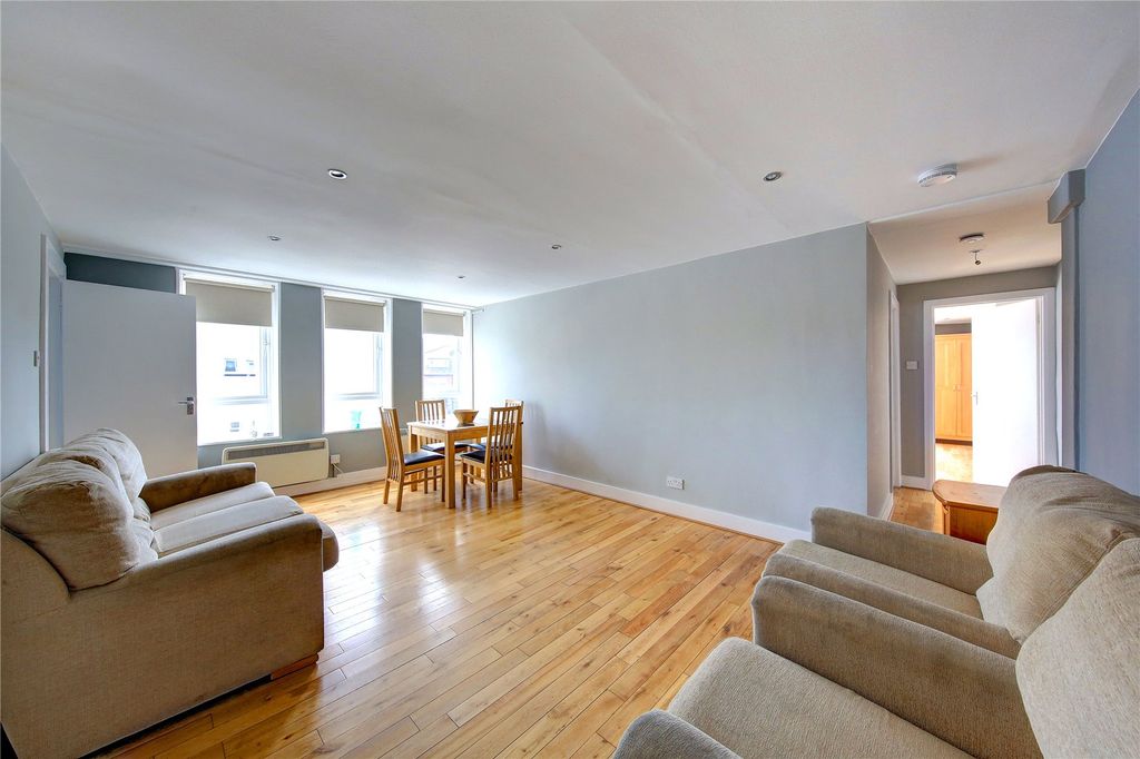 Property photo 1 of 6 Picture No. 05
