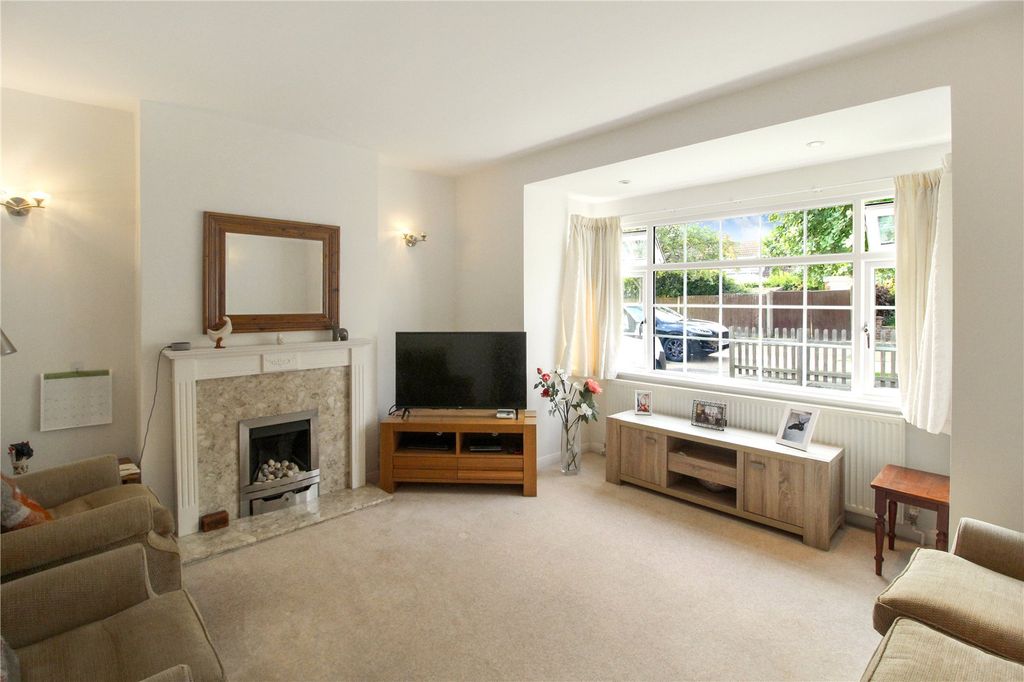 Property photo 2 of 14 Picture No. 04