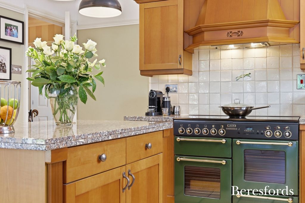 Additional image 8 of 5 bed detached house for saleCuckoo Way, Great Notley CM77