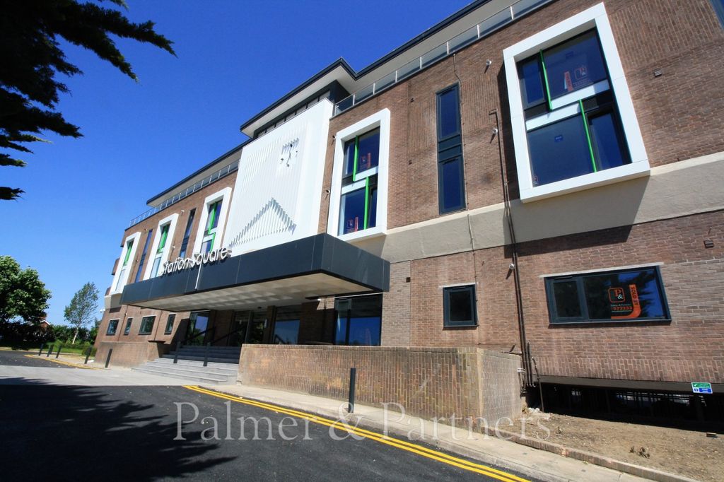 Property photo 1 of 11 Picture No. 16