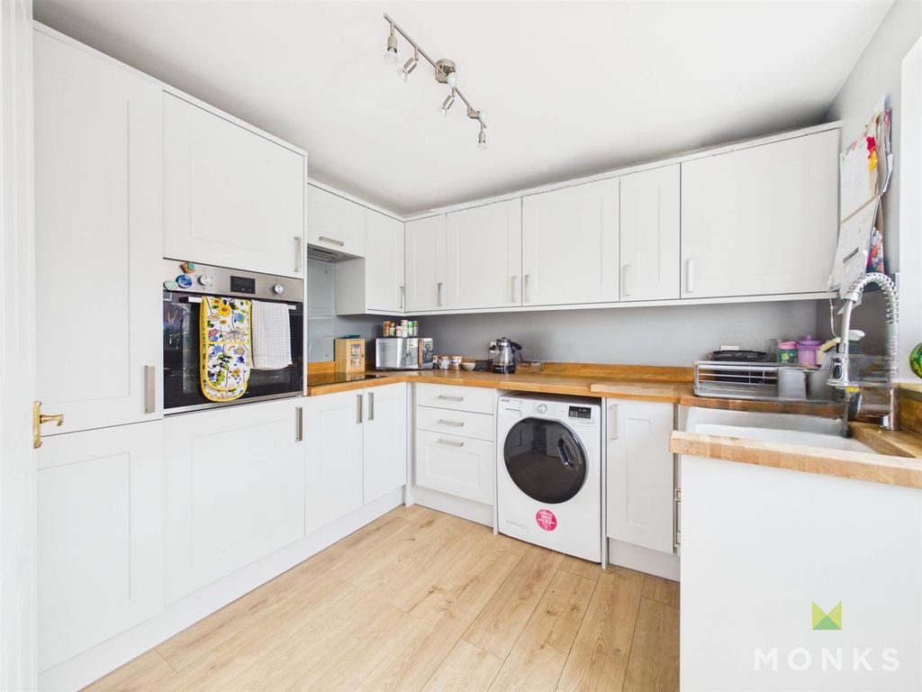 Property photo 2 of 10 8B1c7Ec359F3402192ee793Cb11Ac721_100_Cam01420G0-Pr