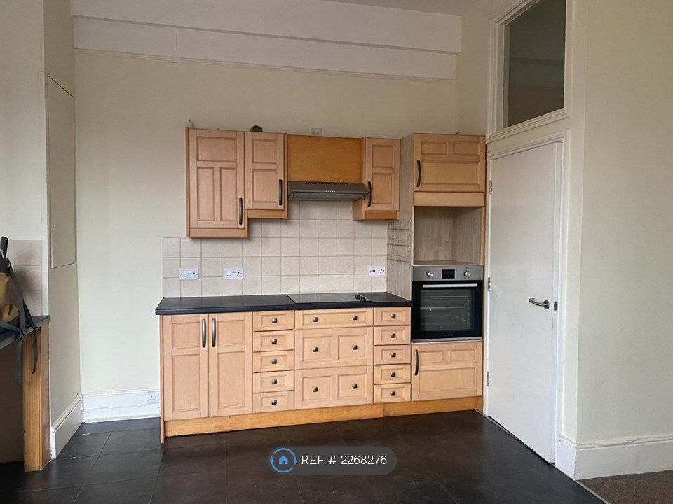 Property photo 3 of 4