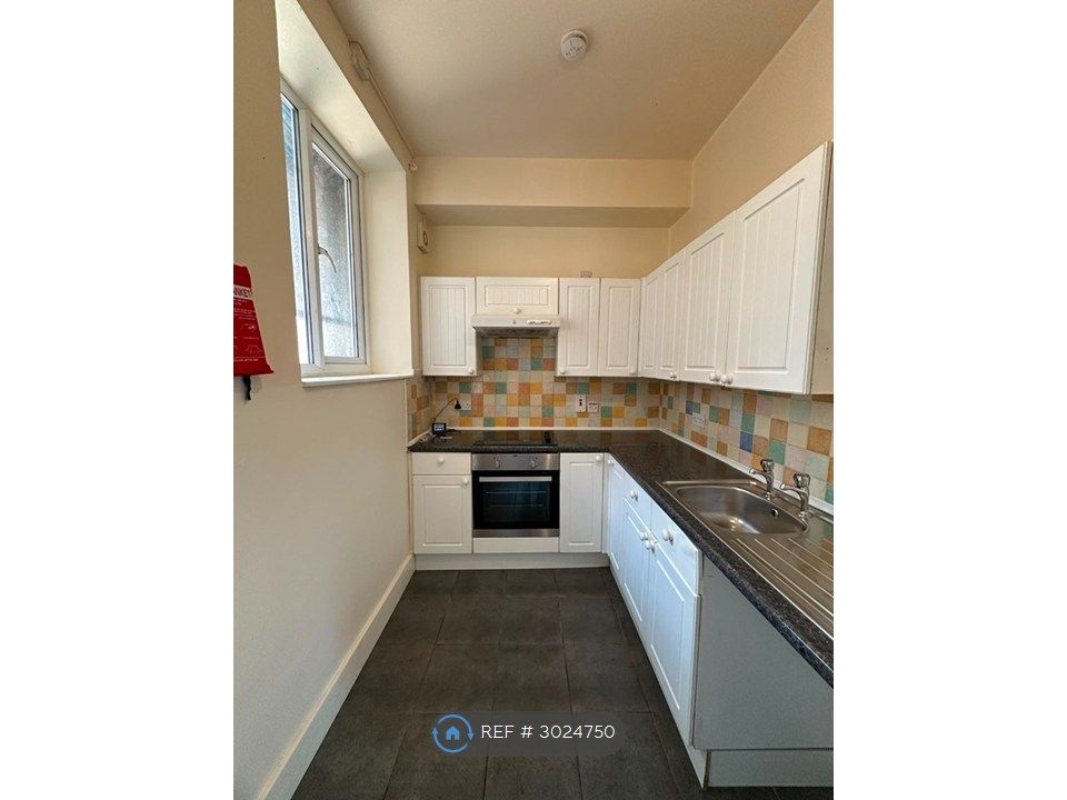 Property photo 1 of 3
