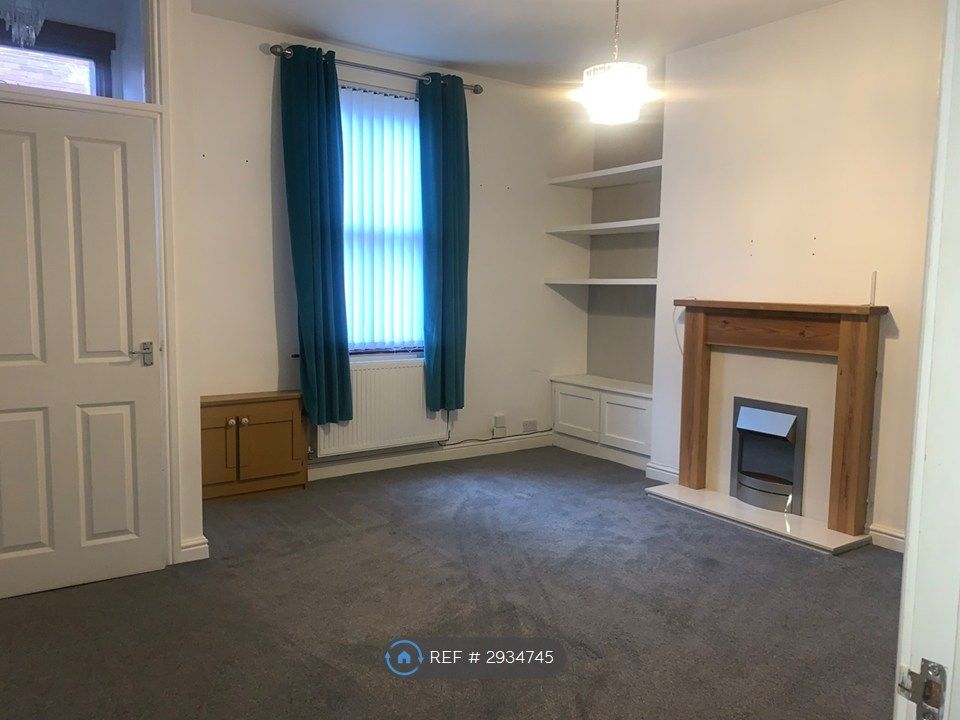 Property photo 3 of 8
