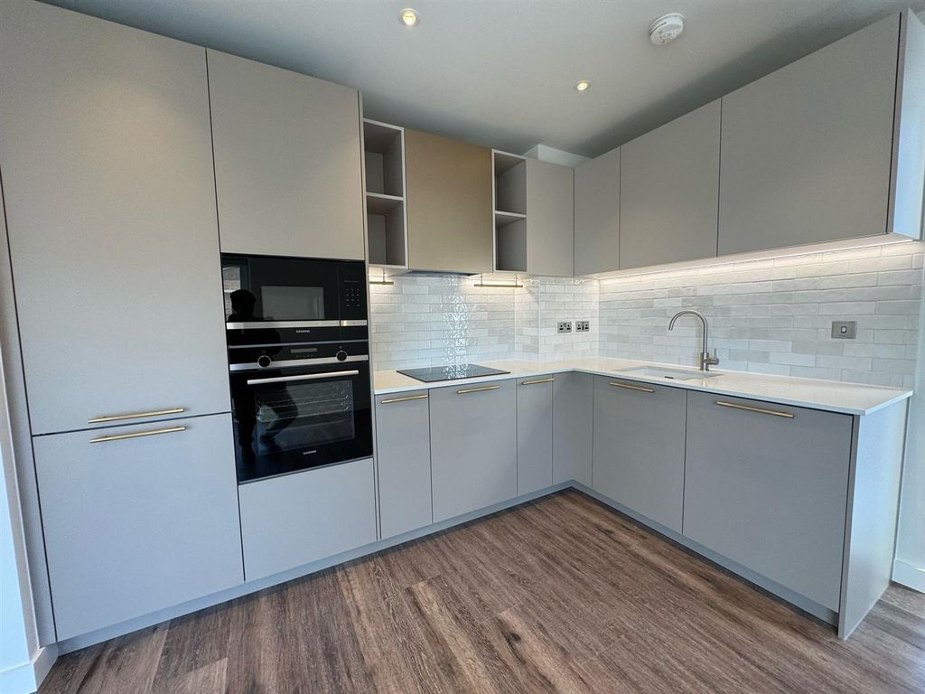 Property photo 2 of 11 Whatsapp Image 2025-04-03 At 12.04.00 (1).Jpeg