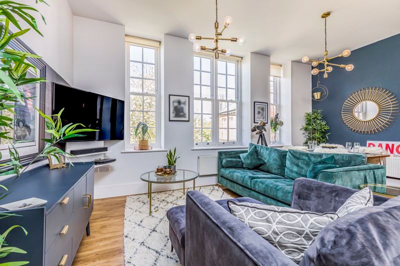 Property photo 3 of 20 Photo 16