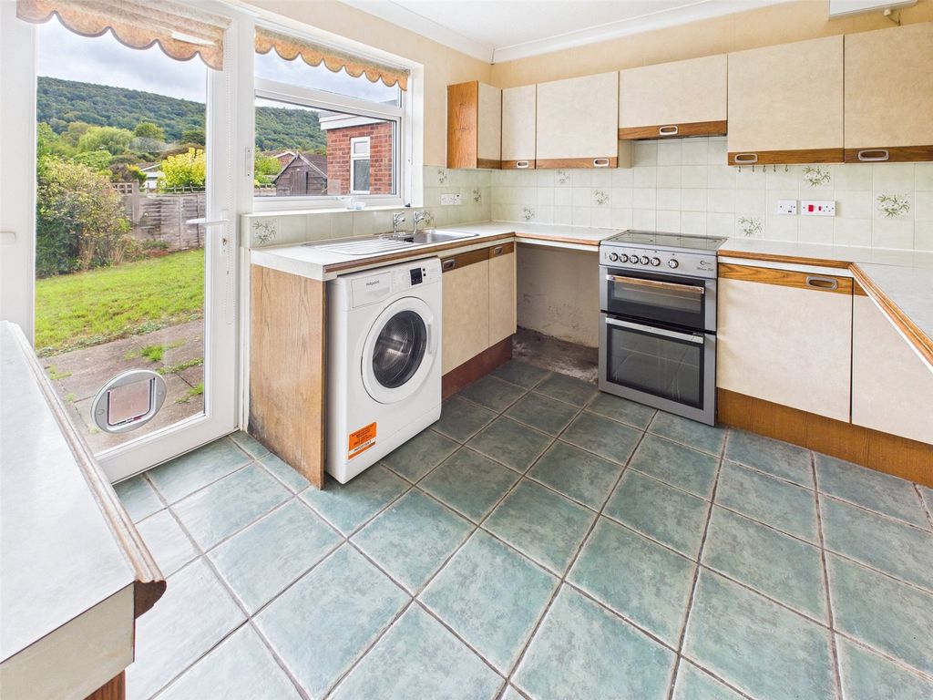 Property photo 3 of 20 Picture No. 32