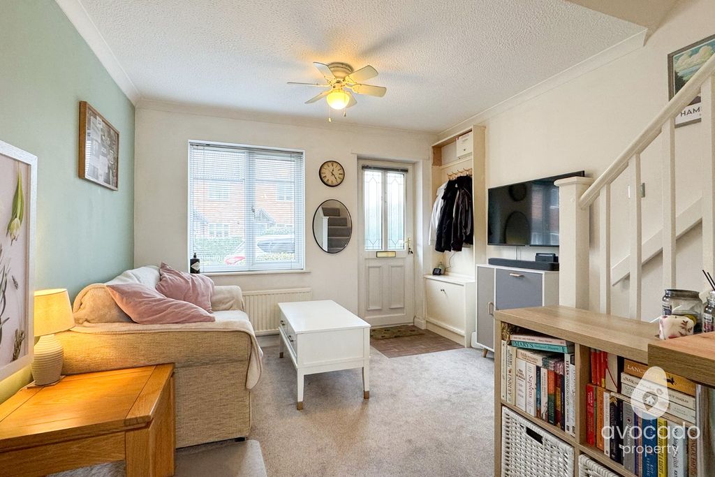 Property photo 3 of 10 4686386