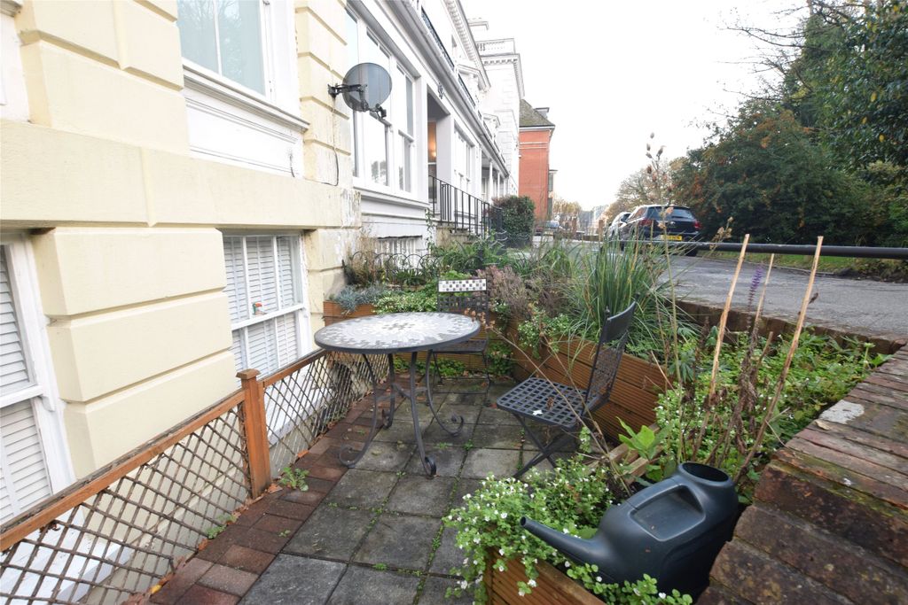 Property photo 3 of 14 Picture No. 06