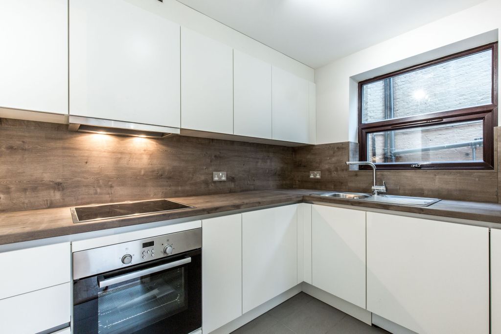 Property photo 1 of 16 Kitchen