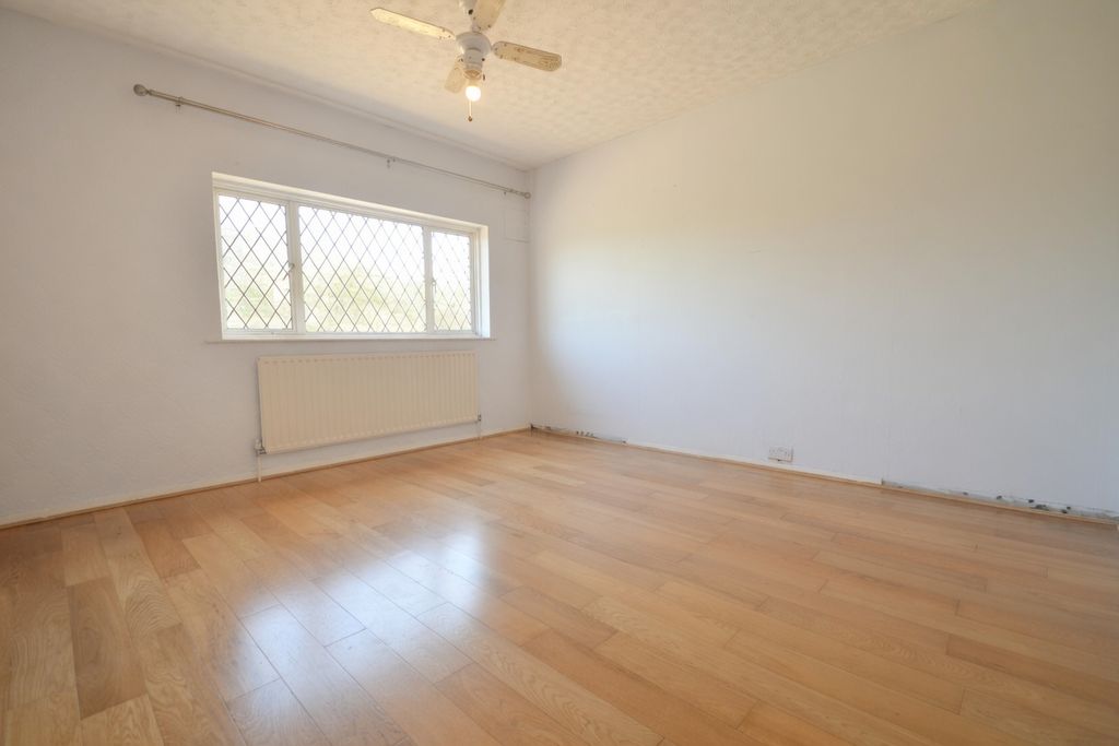 Property photo 3 of 11 Jlijh