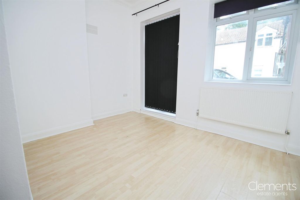 Property photo 2 of 5 384c759B-Img_1142.Jpg
