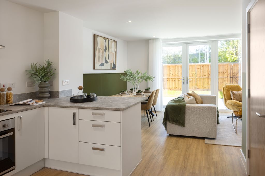 Property photo 1 of 18