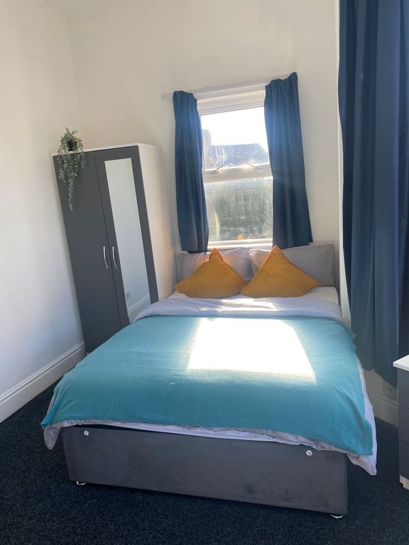 Property photo 2 of 2