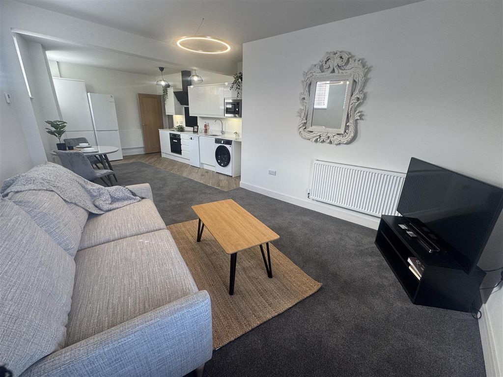 Property photo 2 of 11 Img_0819.Jpeg