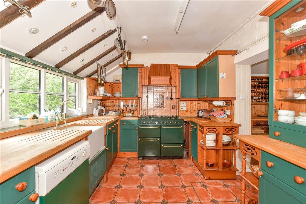 Property photo 2 of 13 Kitchen