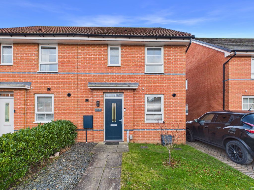 Property photo 1 of 12 External