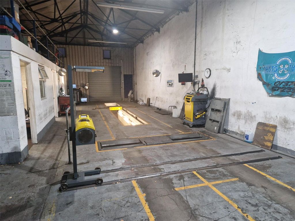 Property photo 3 of 4 Picture No. 09