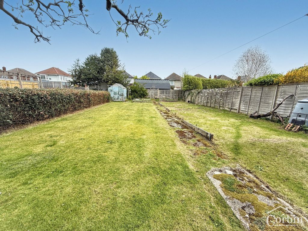 Property photo 3 of 23