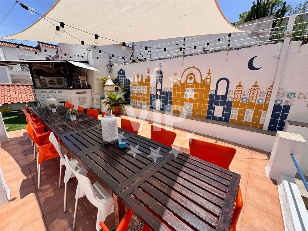 Property photo 1 of 33 Albufeira - Downtown - Hostel