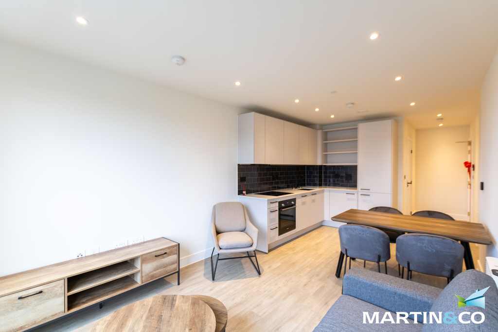 Property photo 3 of 20 Picture6