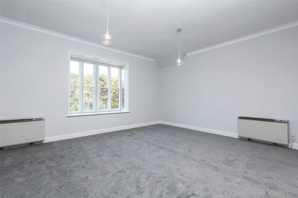 Property photo 2 of 7 Picture No. 02