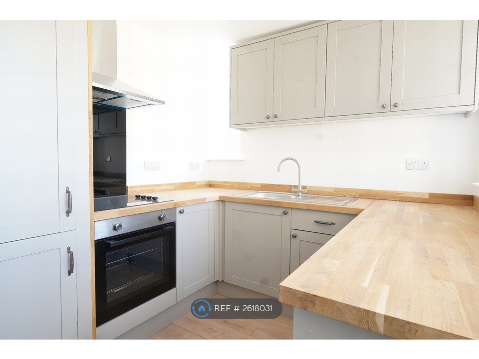 Property photo 1 of 13 Kitchen