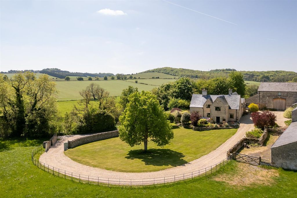 Property photo 1 of 33 128 - Dowmans Farmhouse - Gl53 9Qy - Web.Jpg