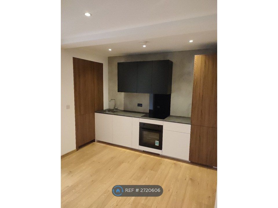 Property photo 3 of 26