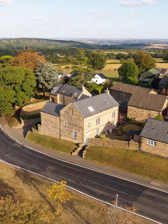 Property photo 3 of 43 Dji_20260825175141_0032_D